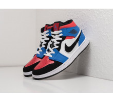 Кроссовки Nike Air Jordan 1 Mid