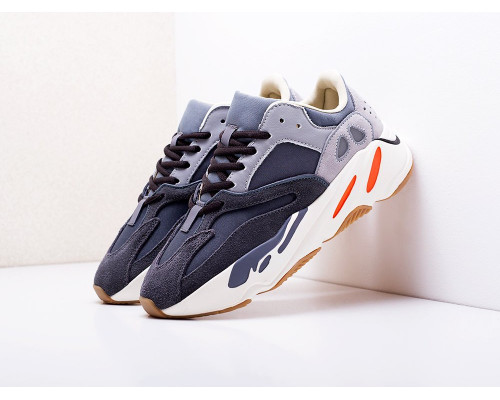 Кроссовки Adidas Yeezy Boost 700