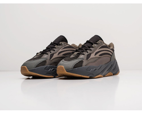 Кроссовки Adidas Yeezy Boost 700 v2