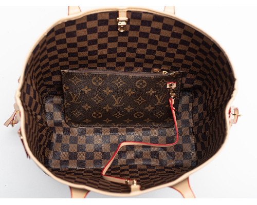 Наплечная сумка Louis Vuitton