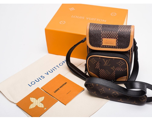 Наплечная сумка Louis Vuitton