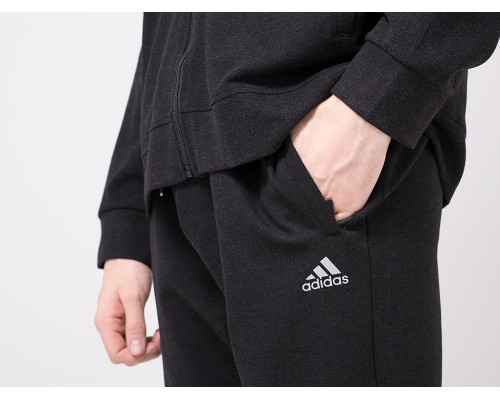 Спортивный костюм Adidas