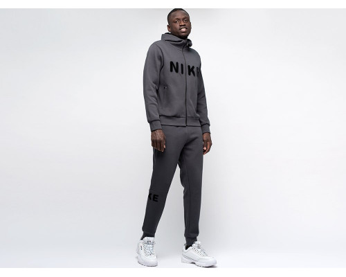 Спортивный костюм Nike