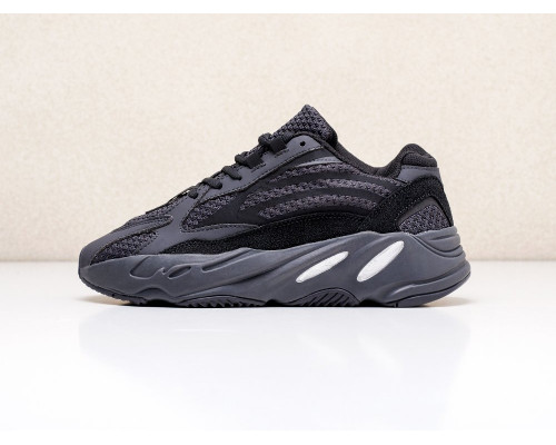 Кроссовки Adidas Yeezy Boost 700 v2