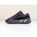 Кроссовки Adidas Yeezy Boost 700 v2