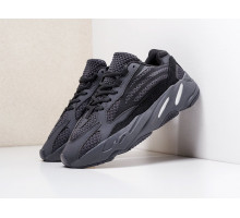 Кроссовки Adidas Yeezy Boost 700 v2