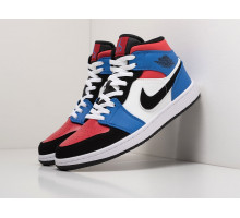 Кроссовки Nike Air Jordan 1 Mid