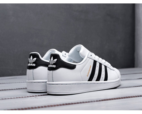 Кроссовки Adidas Superstar