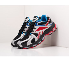 Кроссовки Vetements x Reebok Spike Runner 200