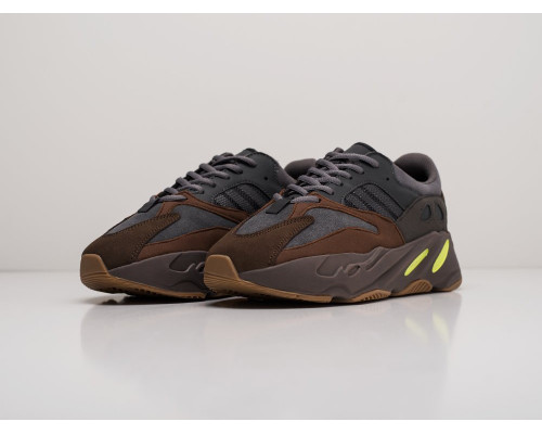 Кроссовки Adidas Yeezy Boost 700