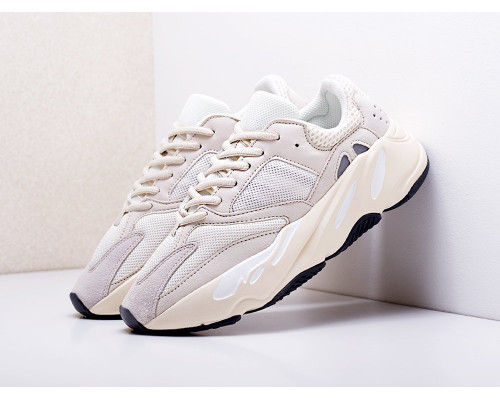 Кроссовки Adidas Yeezy Boost 700