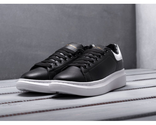 Кроссовки Alexander McQueen Lace-Up Sneaker