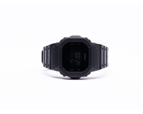 Часы Casio G-shock DW-5600BB