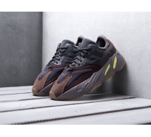 Кроссовки Adidas Yeezy Boost 700