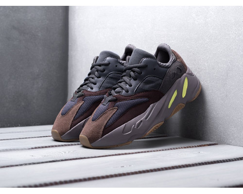 Кроссовки Adidas Yeezy Boost 700