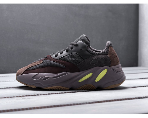 Кроссовки Adidas Yeezy Boost 700