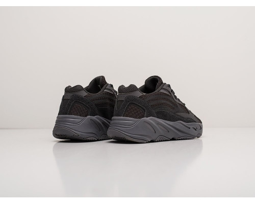 Кроссовки Adidas Yeezy Boost 700