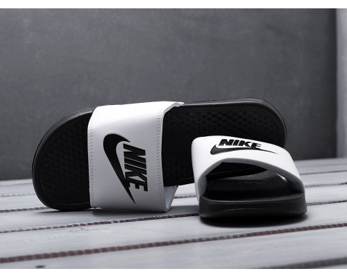 Сланцы Nike Benassi JDI