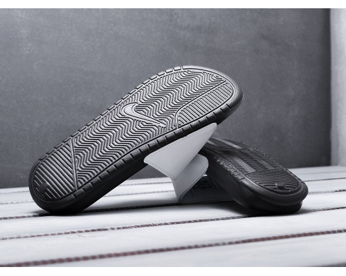 Сланцы Nike Benassi JDI