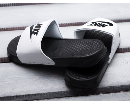 Сланцы Nike Benassi JDI