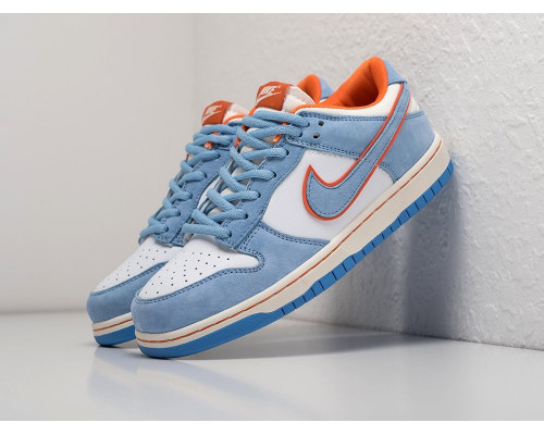 Кроссовки Nike SB Dunk Low