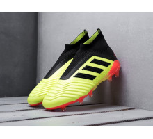 Футбольная обувь Adidas Predator 18+ FG